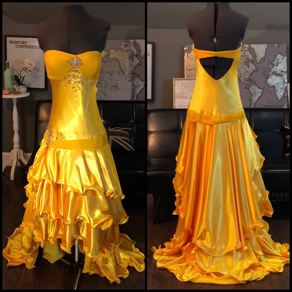 Tiffany Designs Dresses & Skirts - Tiffany Yellow Gold Strapless Ruffle Prom Dress